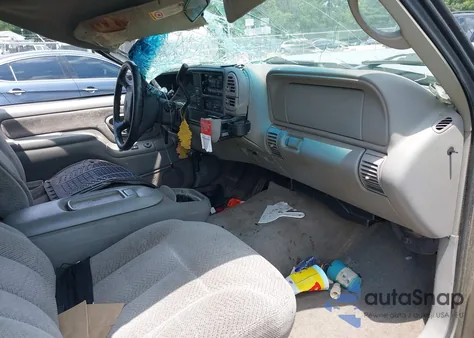 1998 Chevrolet C/K 1500 z USA, uszkodzony, nr VIN 2GCEC19R6W1186709